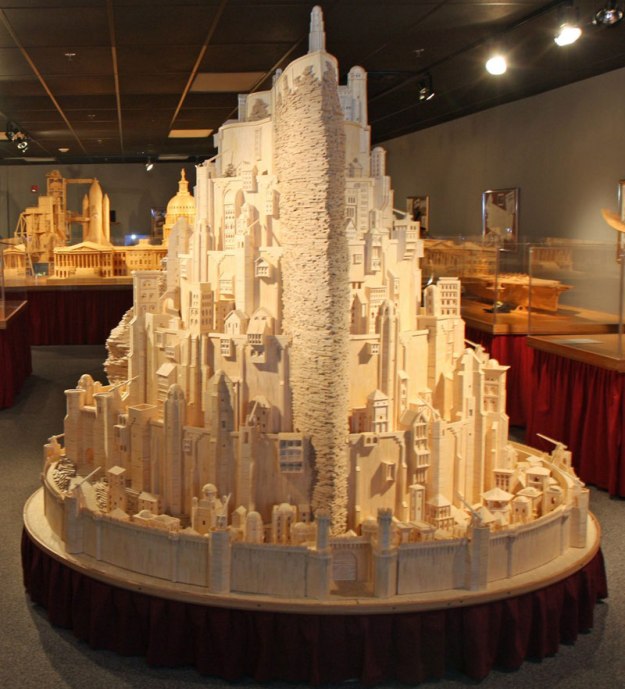 minas-tirith-made-from-matchsticks-by-pat-acton-matchstick-marvels-(7)